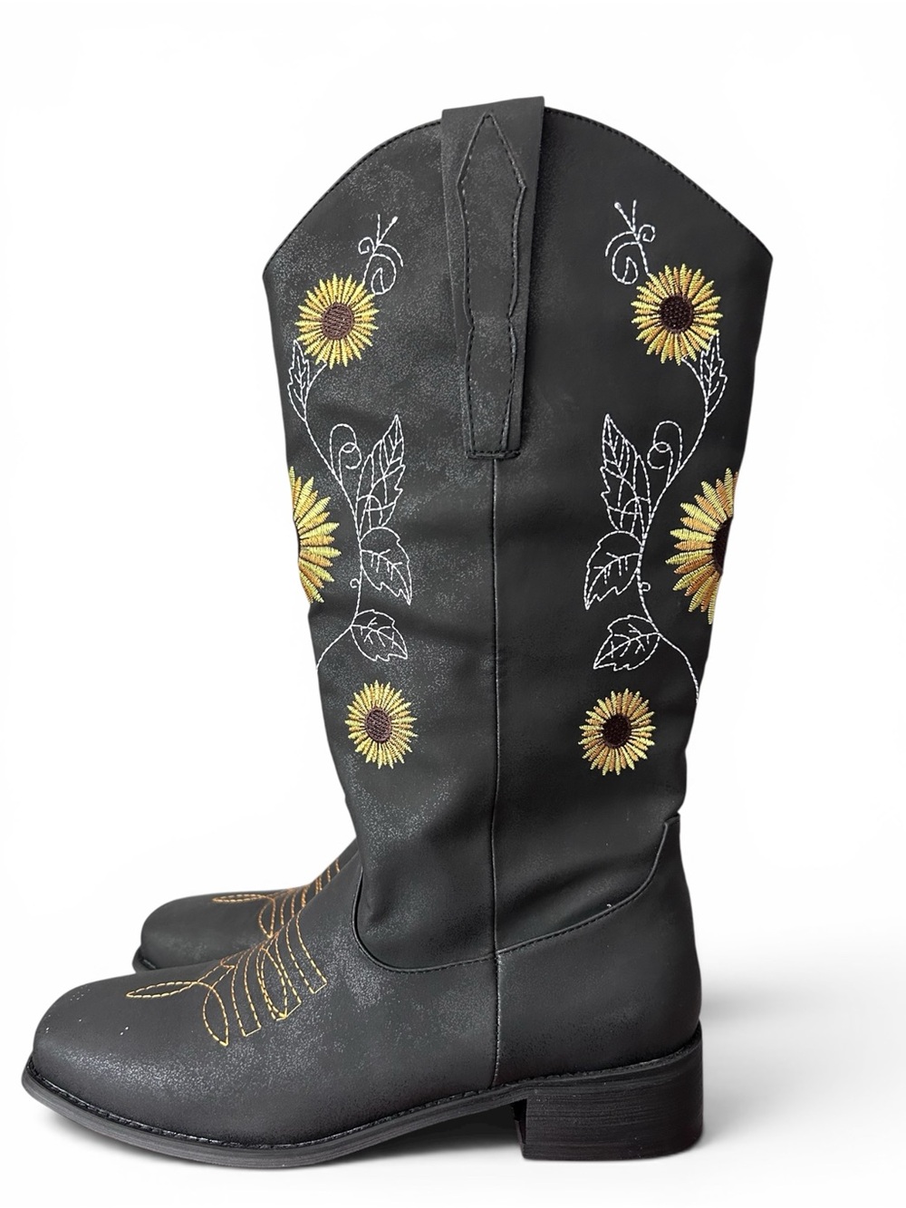 Black Embroidered Sunflower Cowgirl Boots Size 38 EU 8 US